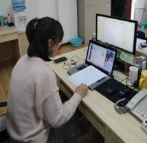 今年会jinnianhui官网王靖晶老师和受资助学生家庭3